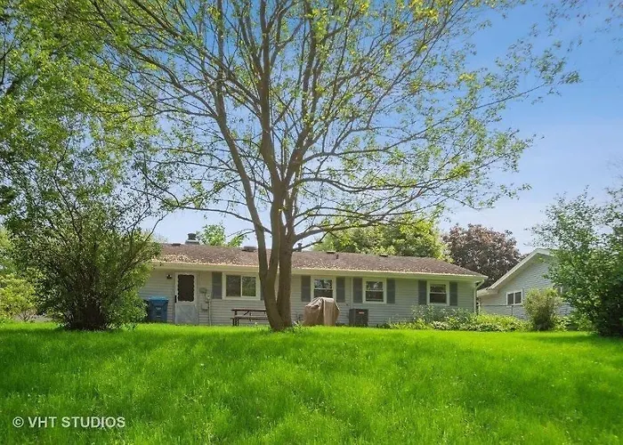 Ferienhaus Pet Friendly Ranch 30 Mins From O'hare