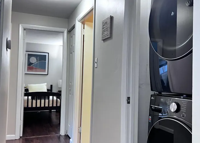 Pet Friendly Ranch 30 Mins From O'hare *